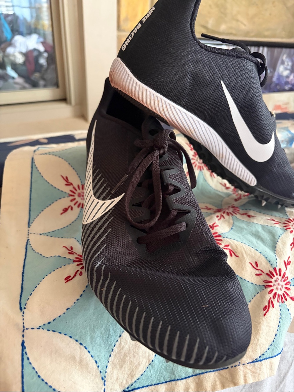 Nike Black and White Sprint Spikes - Picture 5 of 12